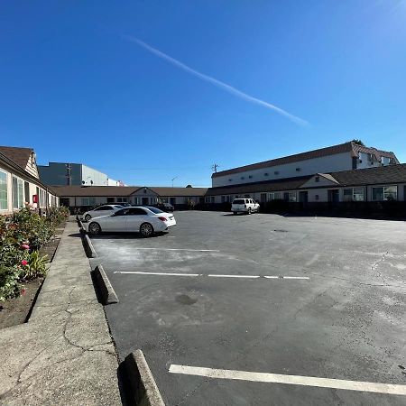 Holiday Motel ポートランド エクステリア 写真